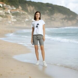 Women's Shorts Ash Gray Old Navy Boyfriend Shorts Mid-Rise Jean Shorts